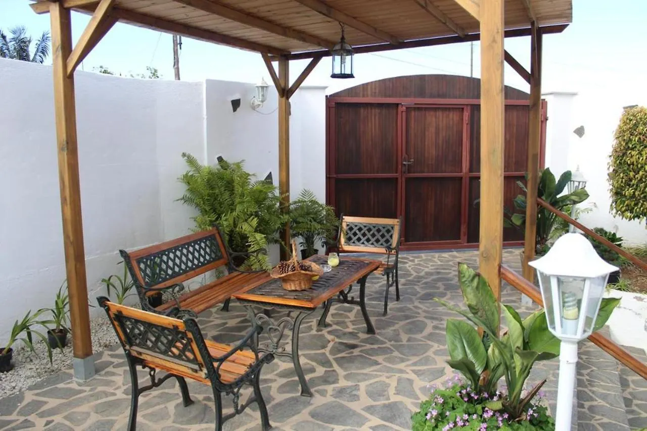 Cosy Chalet With Panoramic Views In Icod De Los Vinos 70M² location